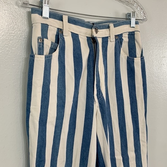 Vintage 90s Sasson Blue White Vertical Striped High Waisted Mom Jeans Size 7 - Picture 3 of 7
